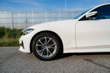 BMW 318d, Sport Line, 150km, Bezwypadkowy, salon PL Warszawa - zdjęcie 11