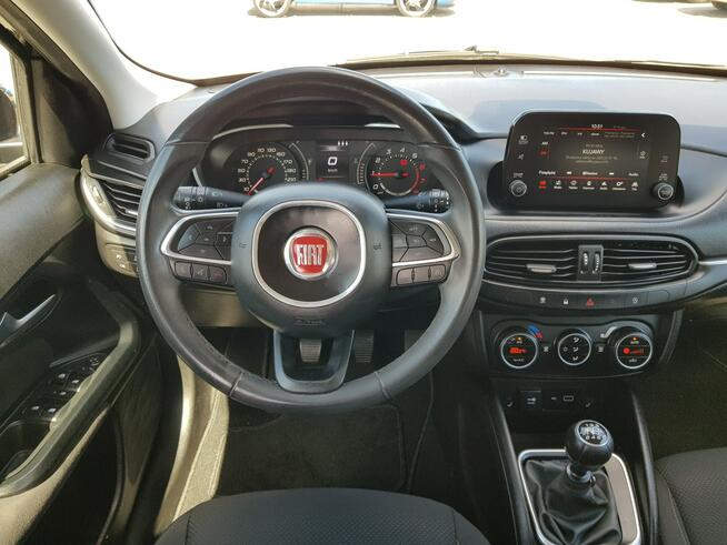 Fiat Tipo 1,4 Benzyna Klimatronik Tablet LEDy Zarejestrowany Gwarancja Włocławek - zdjęcie 9