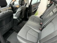 Mercedes E 200 Bardzo zadbana - 100% oryginalny przebieg Poznań - zdjęcie 7
