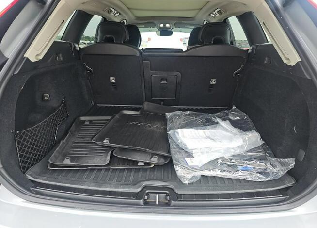 Volvo XC 60 Hybryda / AWD / T8 / niski przebieg Wrocław - zdjęcie 10