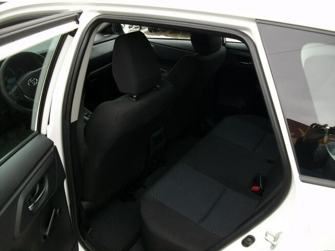 Toyota Auris 1.4/ 90 KM/bardzo dobry stan techniczny Katowice - zdjęcie 11