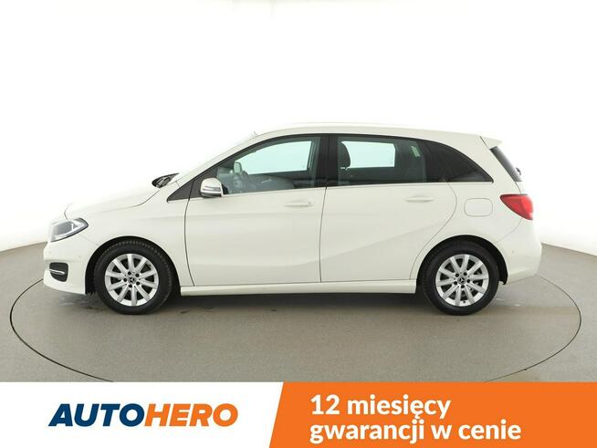 Mercedes B 180 navi klima grzane fotele czujniki parkowania Warszawa - zdjęcie 2