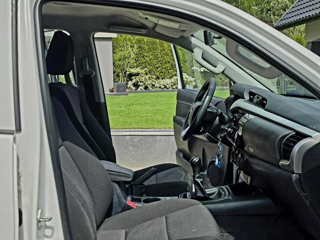Toyota Hilux 2.4 D-4D Doble Cab 150KM 4x4 / Salon PL I-właściciel Skępe - zdjęcie 9