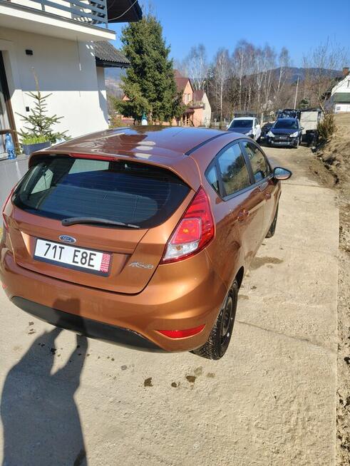 Ford fiesta Sucha Beskidzka - zdjęcie 2