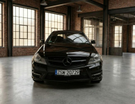 Mercedes C 350 AMG Line gwint alu 19 full opcja Rok Gwarancji Kraków - zdjęcie 2
