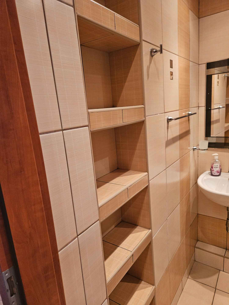 SPRZEDAŻ MIESZKANIA W KAMIENICY Legnica - zdjęcie 8