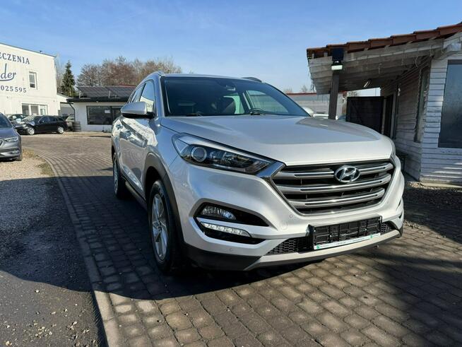 Hyundai Tucson SKÓRY, CZUJNIKI PARKOWANIA,KAMERA COFANIA, NAWIGACJA Słupsk - zdjęcie 5
