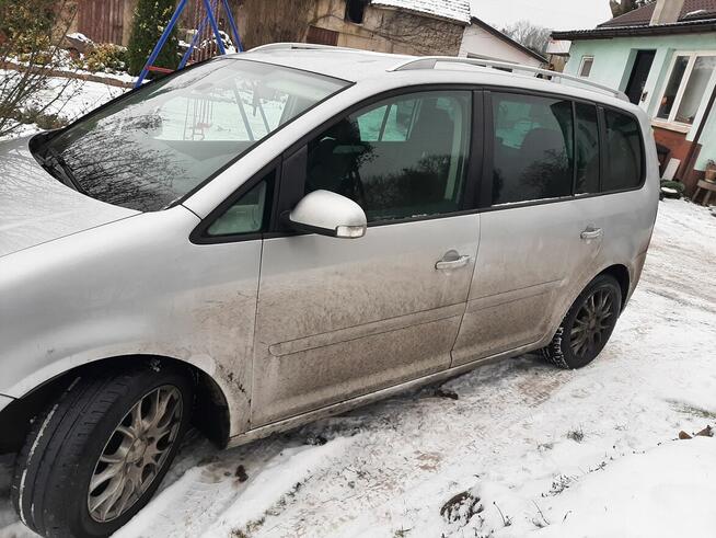 syndyk sprzeda samochód Volkswagen Touran Poznań - zdjęcie 2