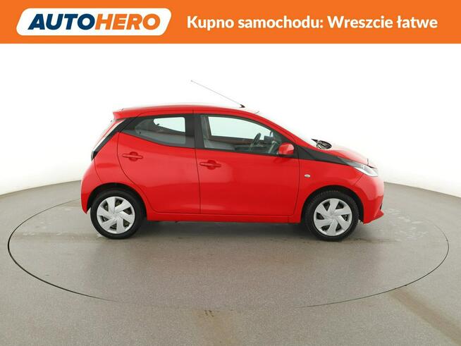 Toyota Aygo klima Bluetooth tempomat niski przebieg Warszawa - zdjęcie 9