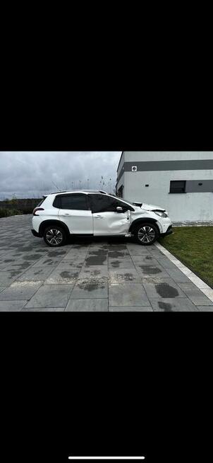 Peugeot 2008 1.2 benzyna Automat 29 tkm Przytoczna - zdjęcie 1