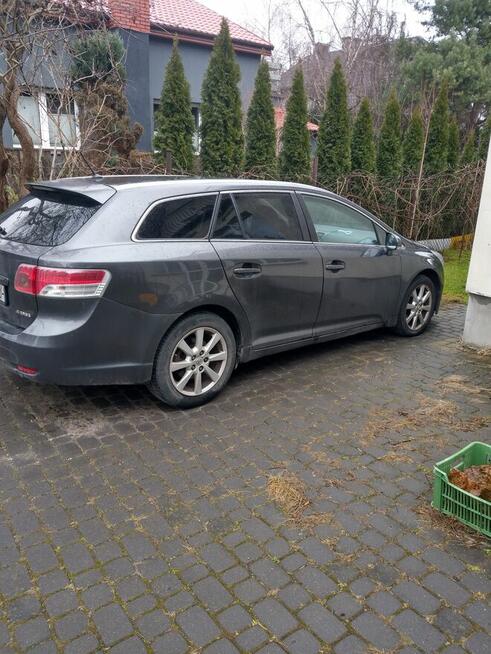 Okazja!! Toyota Avensis kombi ll t27 manual benzyna 2.0 Pruszków - zdjęcie 1