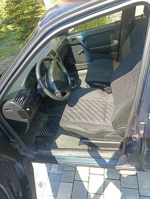 1994 Opel vectra Żory - zdjęcie 8