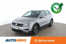 Volkswagen Tiguan GRATIS! Pakiet Serwisowy o wartości 1500 zł! Warszawa - zdjęcie 1