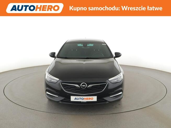 Opel Insignia Grand Sport full LED navi kamera AGR grzane fotele Warszawa - zdjęcie 11