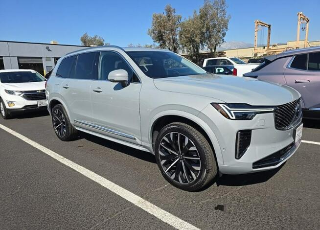Volvo XC 90 Bogata wersja wyposażenia / AWD / B6 Chwaszczyno - zdjęcie 1