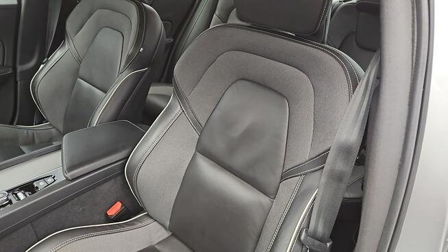 Volvo S60 B4 B R-Design ! Z Polskiego Salonu ! Faktura Vat ! Warszawa - zdjęcie 11