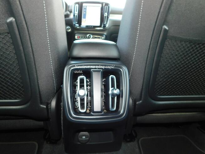 Volvo XC 40 z Gwarancją Bezwypadkowy 100% Żyrardów - zdjęcie 12