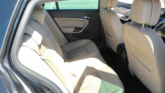 OPEL INSIGNIA 1.6 DCI rok 2017 **NOWY ROZRZĄD**cena 16600 Częstochowa - zdjęcie 9