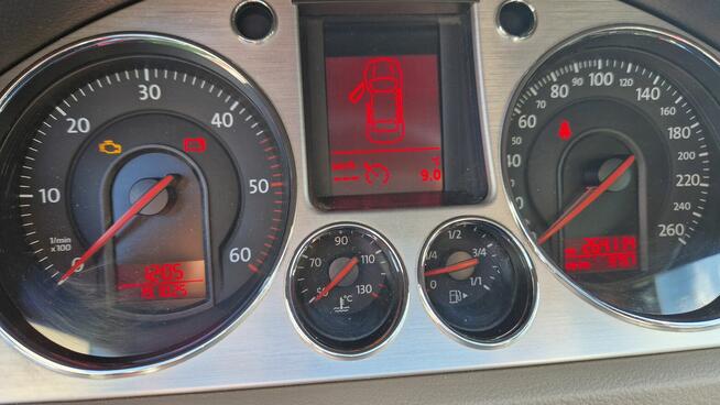 Passat B6 uszkodzony silnik Zagłoba - zdjęcie 5