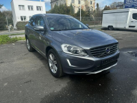 Volvo XC 60 D4AWD Bogate wyposażenie 2017