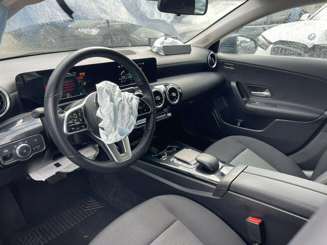 Mercedes CLA 180 ShootingBrake Automat Podgrzewanie Kamera Klimatronik Gliwice - zdjęcie 8