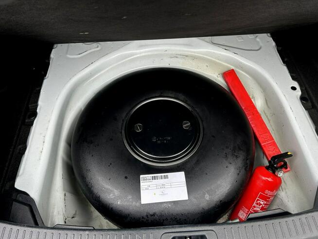 Toyota Corolla Faktura*VAT*23%*Kamera*Cofania*Tempomat*Salon*Polska Kotarwice - zdjęcie 8