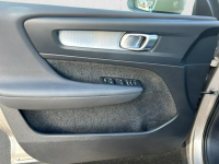 Volvo XC 40 B3 Core ! Z Polskiego Salonu ! Faktura VAT ! Warszawa - zdjęcie 10