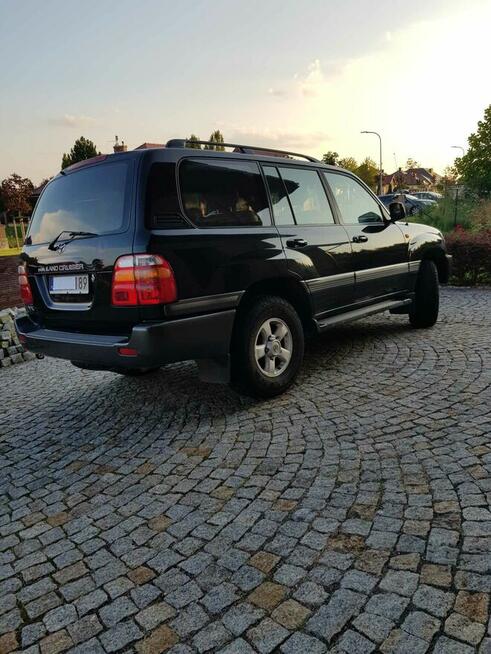 Toyota Land Cruiser 100 VX 4.2 TD 2001r 157800 km 109.000 zł Legnica - zdjęcie 2