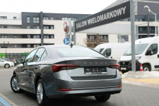 Škoda Octavia 1,0 110 KM Ambition e-Tec Automat Tychy - zdjęcie 9
