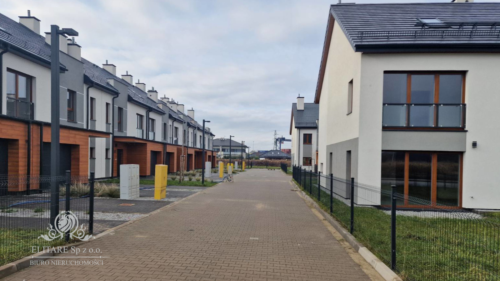 Dom szereg środkowy o pow.130,58m2 na działce 113,90m2, Kąty Kąty Wrocławskie - zdjęcie 7
