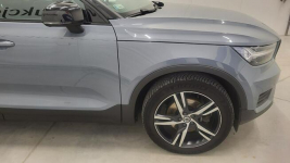 Volvo XC 40 B4 B AWD R-Design aut Grójec - zdjęcie 4