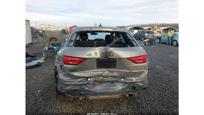 Audi Q3 / Bogata wersja / Quattro / S-Line / Tarnów - zdjęcie 8