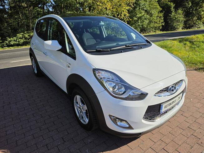 Hyundai ix20 Crossline 1,4 benzyna z niskim przebiegiem panorama dach Cielcza - zdjęcie 11