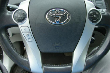 Toyota Prius 1,8 Hybryda 100 KM Piła - zdjęcie 10