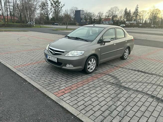 Honda City 1.4 benzyna gaz. 2007. Komplet opon zimowych Włocławek - zdjęcie 11