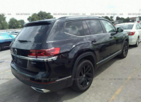 Volkswagen Atlas 2021, 2.0L, 4x4, SEL, po gradobiciu Warszawa - zdjęcie 4