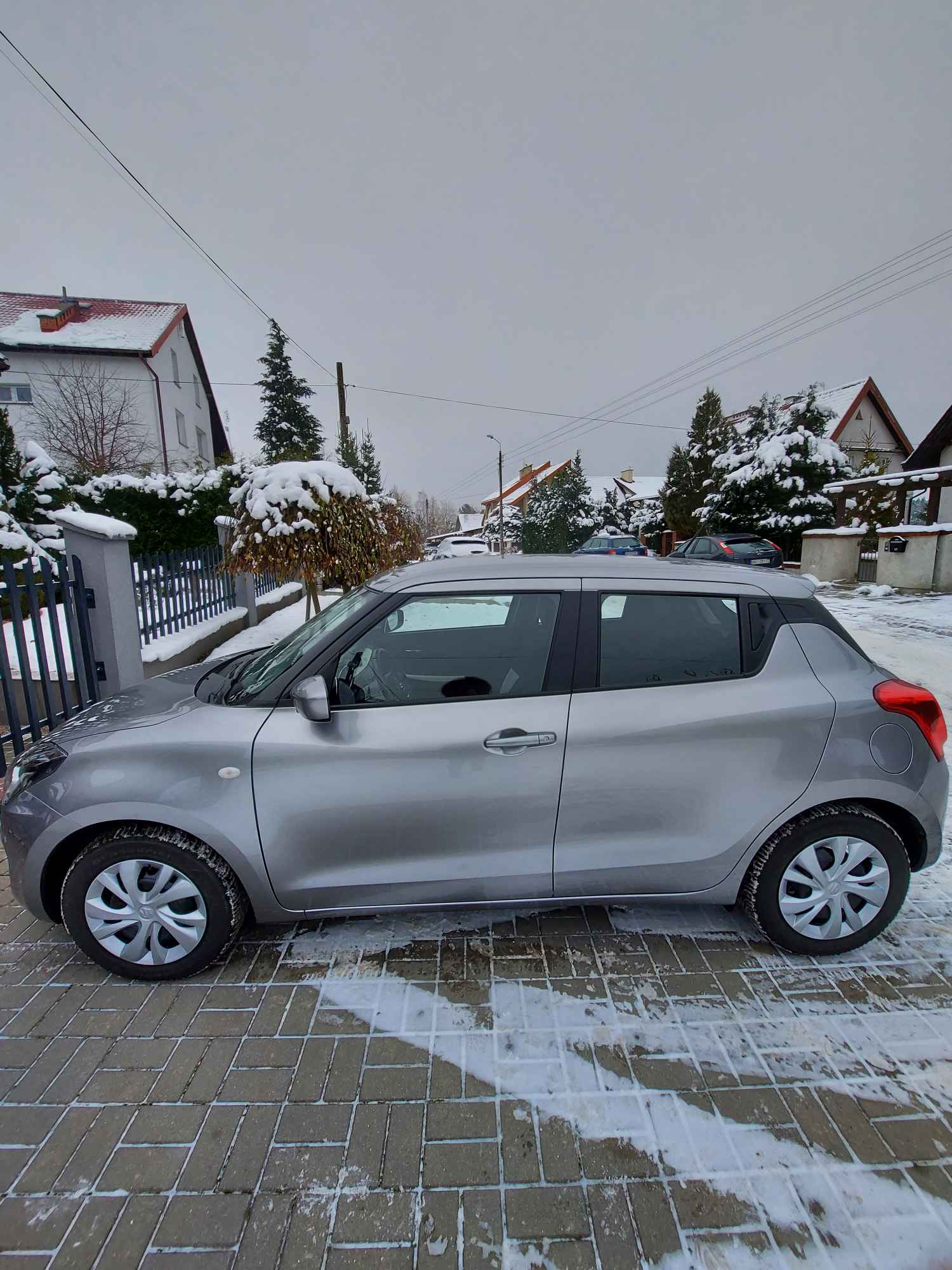 Sprzedam samochód SUZUKI Swift 1,2 Premium Hybrid Olsztyn - zdjęcie 1