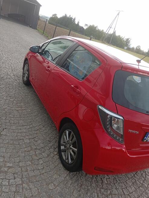 Toyota Yaris 1.3 Dynamic Kierlikówka - zdjęcie 5