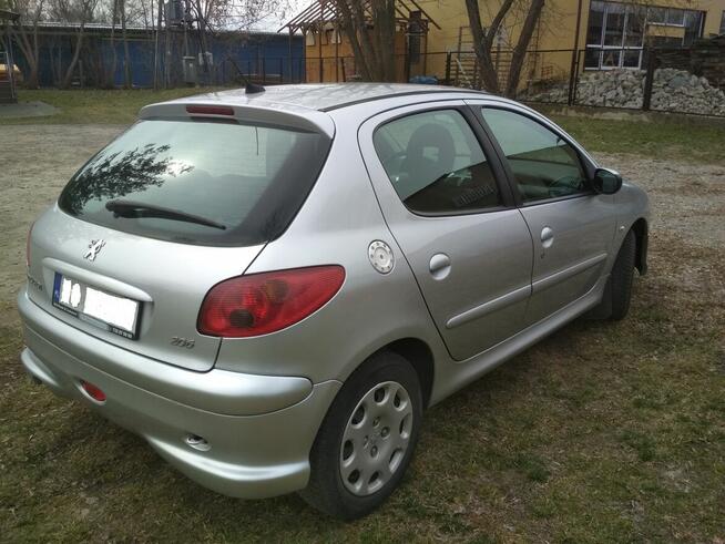 Peugeot 206 120tyś przebiegu bez rdzy technicznie bdb stan Garbatka-Letnisko - zdjęcie 4