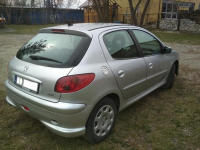 Peugeot 206 120tyś przebiegu bez rdzy technicznie bdb stan Garbatka-Letnisko - zdjęcie 4