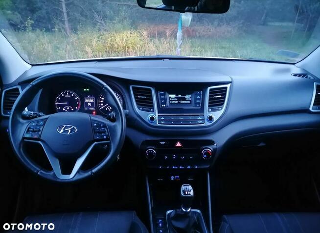 Hyundai Tucson 1.6 GDI BlueDrive Classic 2WD Brodnica - zdjęcie 12