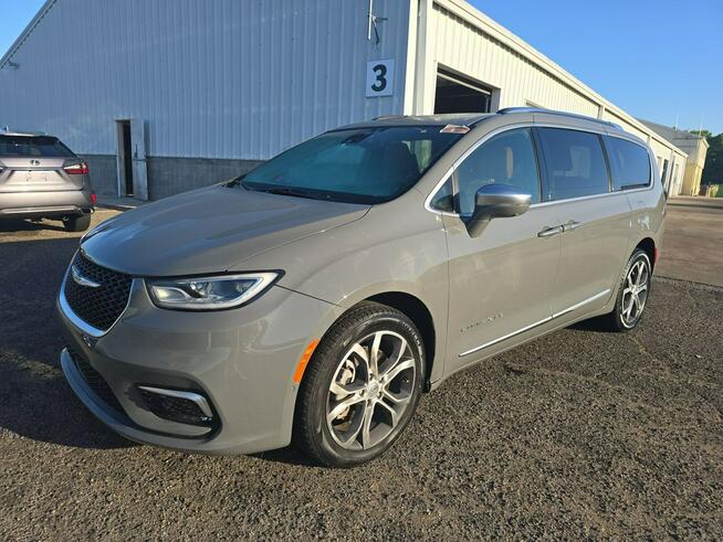 Chrysler Pacifica PINNACLE / AWD / niski przebieg Tarnów - zdjęcie 1