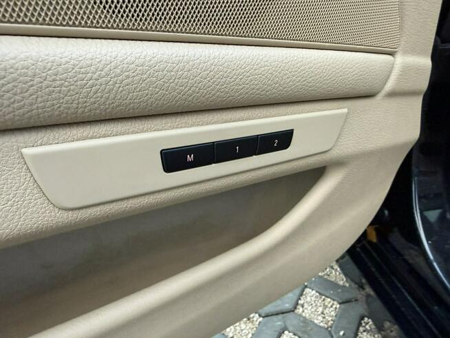 530D Komforty Dociągi Radar Rolety Kamera CarPlay Bogata Wersja Końskie - zdjęcie 12