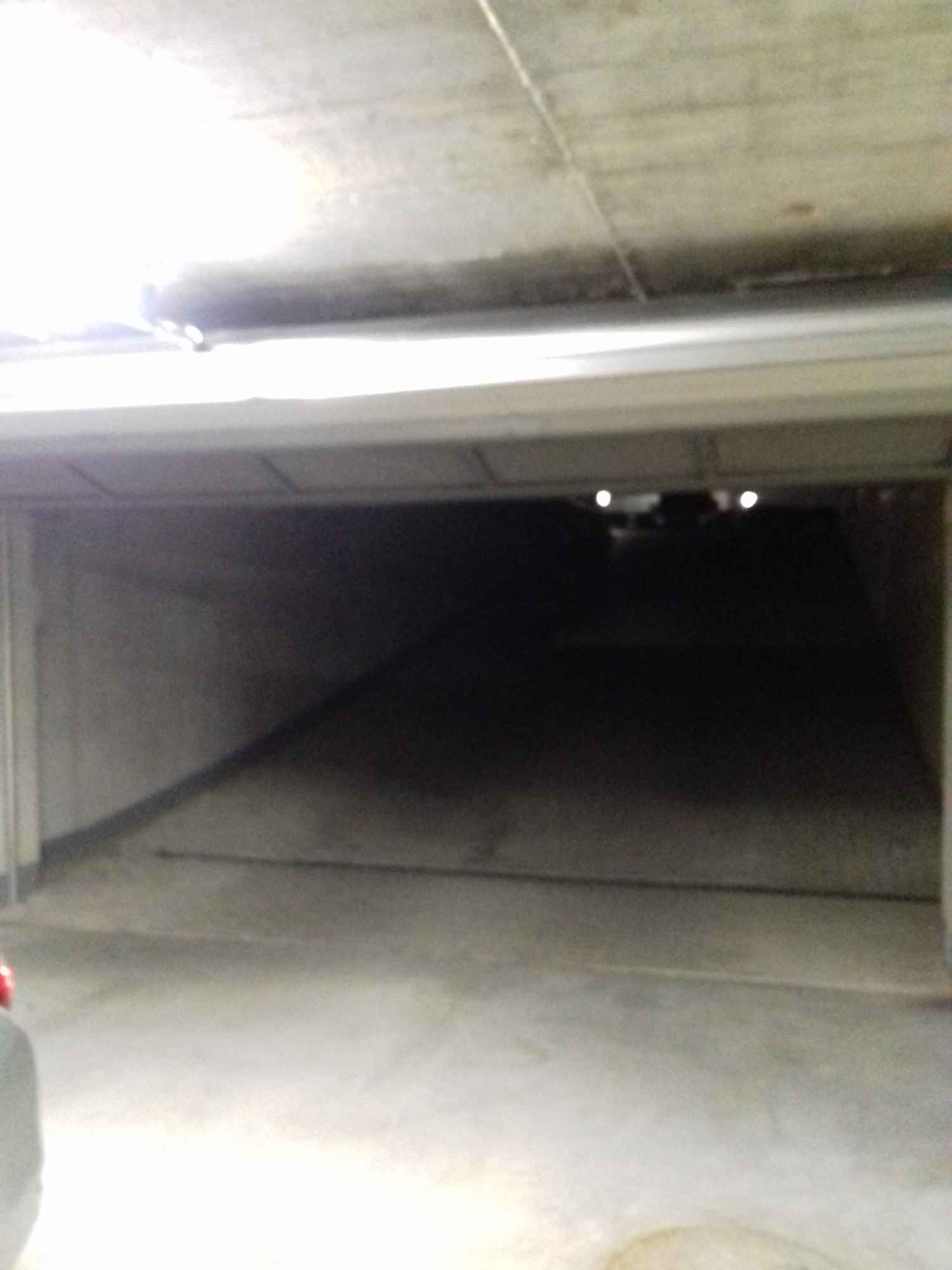 Sprzedam miejsce parkingowe w garażu podziemnym Lublin - zdjęcie 1