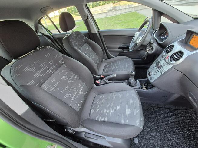 Opel Corsa Oryginał Stan Bezwypadkowy I Właściciel Serwis do końca 5D Zielona Łąka - zdjęcie 9