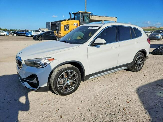 BMW X1 B48 / xDrive / niski przebieg Wrocław - zdjęcie 1