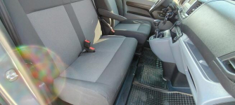 Opel Vivaro 9-osobowy,long. Goczałkowice-Zdrój - zdjęcie 11