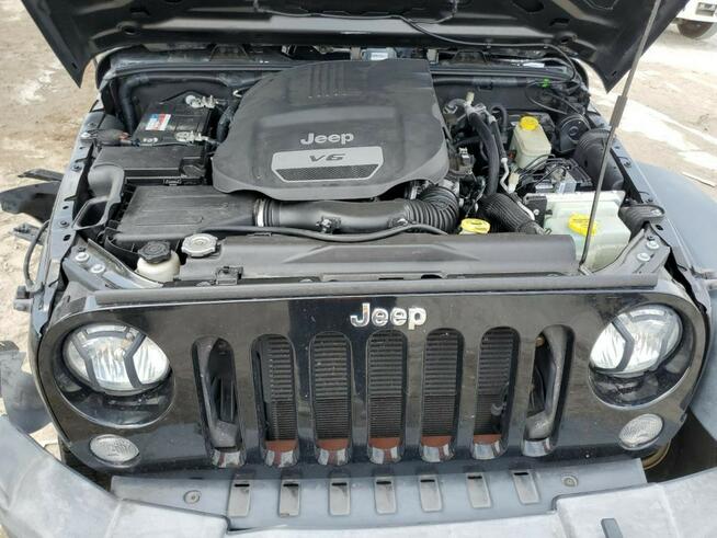 JEEP WRANGLER UNLIMITED SPORT Katowice - zdjęcie 10