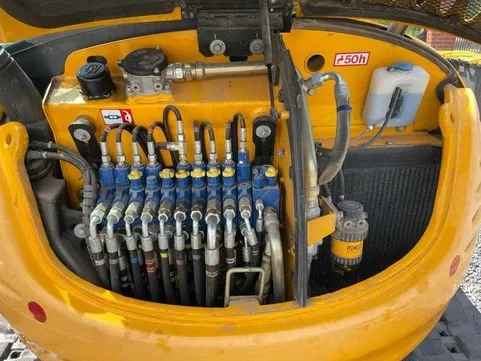 Używana minikoparka gąsienicowa JCB 8045 ZTS Złotów - zdjęcie 5
