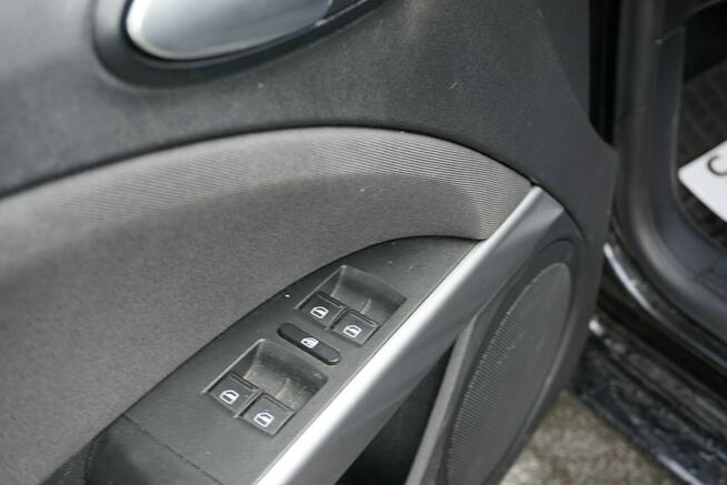 Seat Leon zarejestrowany, ubezpieczony Opole - zdjęcie 8